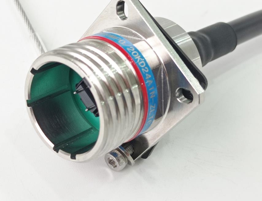 J599MPO系列預(yù)制光纖連接器