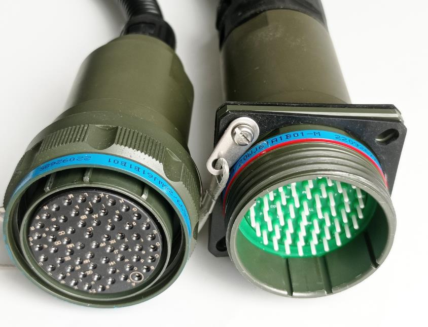 J599系列光纖連接器(D38999 防水航插) J599系列光纖連接器(D38999 防水航插)